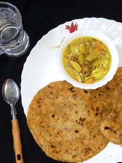 সবজির পরোটা(sobjir parota recipe in Bengali) রেসিপির প্রধান ছবি