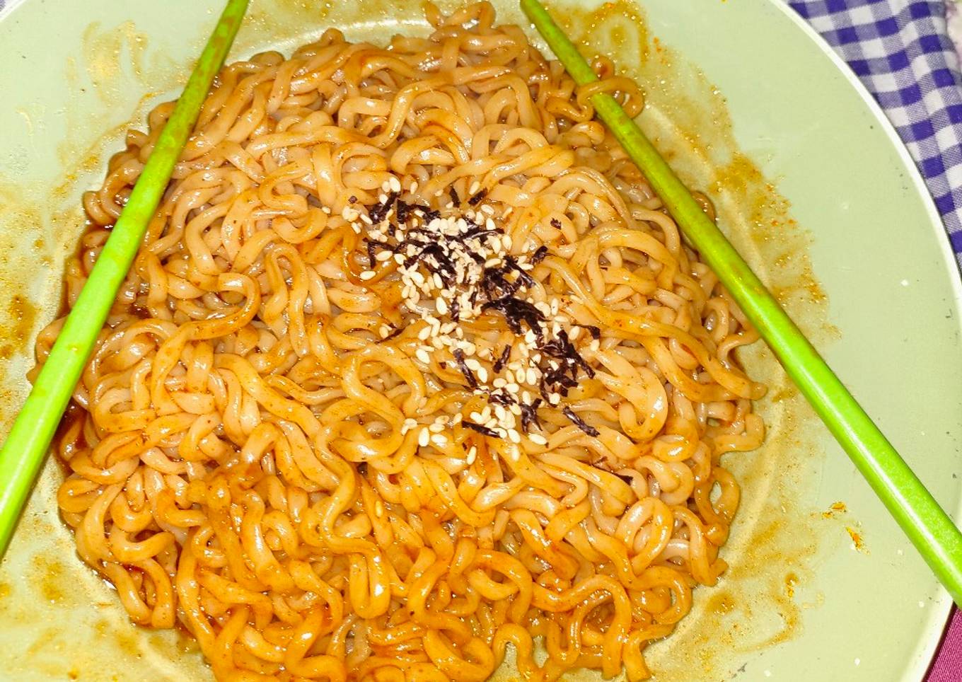 Bahan dan Resep Mie samyang kreasi rumahan Untuk Orang Sibuk