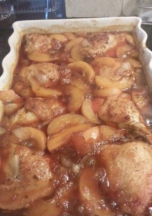 A picture of Whiskey Peach Chicken.