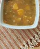 Caldo de hueso de res y lentejas