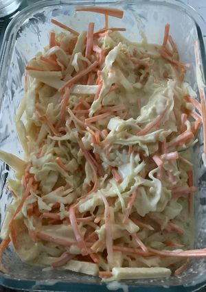 Una foto de Coleslaw o ensalada americana