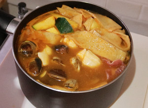 🥘韓式大醬湯│小套房克難煮菜 的食譜成品照片