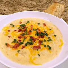 A picture of Loaded potato soup.