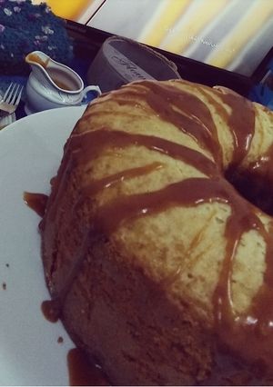صورة لوصفة كيك زبادي بصوص توفي