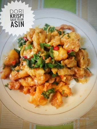 Langkah Gampang Membuat Resep  Dori Krispi saus telur asin yang Menggugah Selera, Enak Banget
