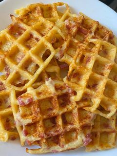 Une photo de Gaufres pommes de terre jambon gruyère