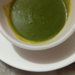 A picture of Mint sauce.