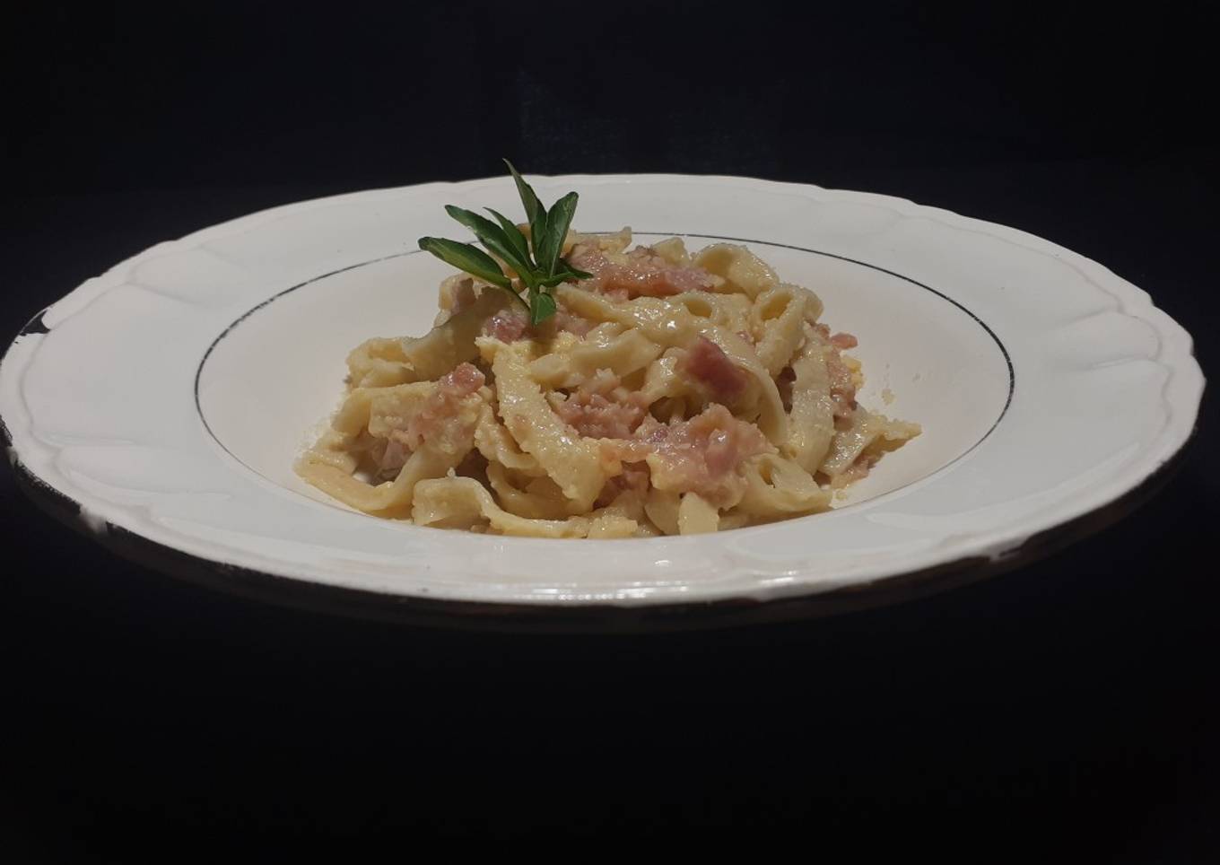 Tagliatelle a la carbonara