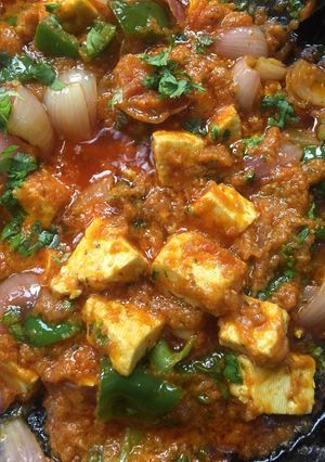 A picture of Gravy cheese chilli.