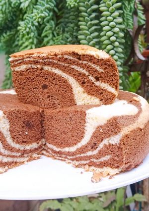 Hình của món Bông lan ngựa vằn bằng nồi cơm điện.
