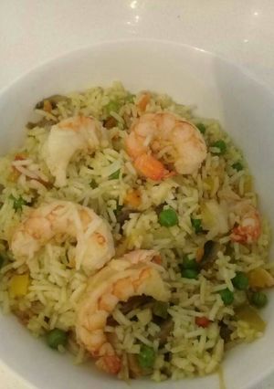 A picture of Lemon and Garlic Prawns.