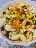 ENSALADA CROCANTE DE ZANAHORIA, HUEVO Y PASAS DE UVA 🍇 🥗🥚🥗🥕 (CON MIX DE FRUTOS SECOS) 🥗🥜🫘🌰🥗