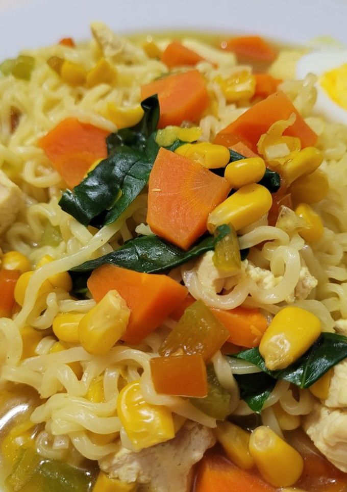 Una foto de Ramen completo y nutritivo