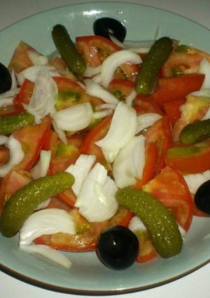 Une photo de Salade de tomate 🍅