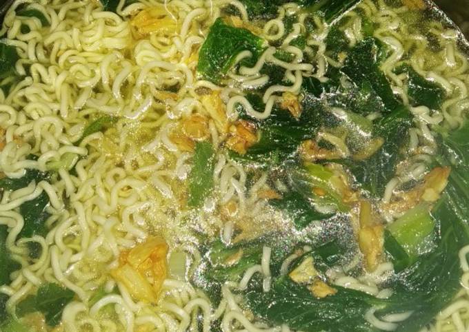 Mie kuah sederhana