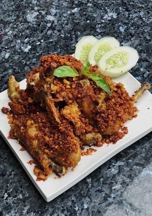 Foto resep Ayam goreng kemiri