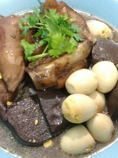 รูปของ ต้มพะโล้ ไข่นกกะทา