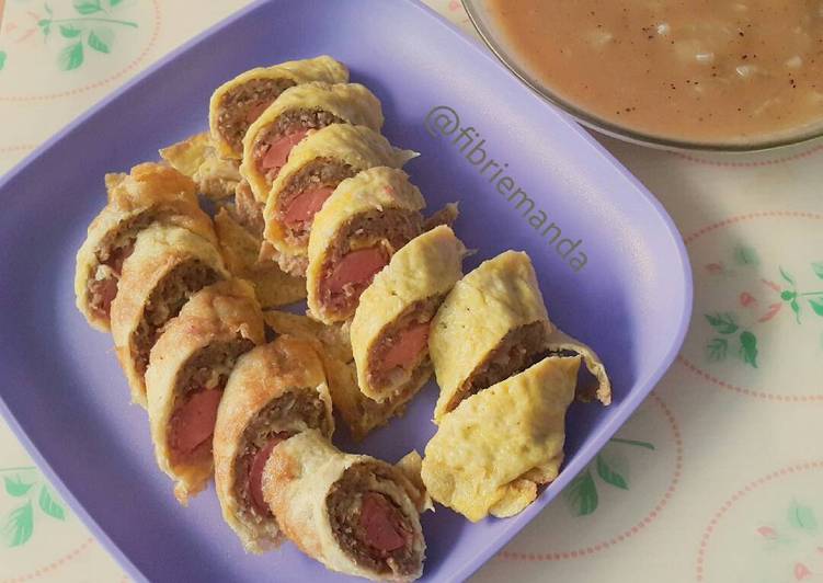Rolade Daging Sosis dengan Saus Lada Hitam