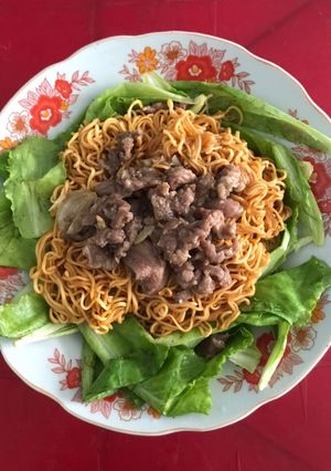 Hình của món Mì trộn bò.