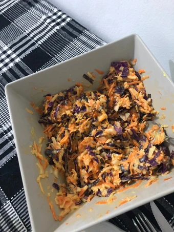 Manera fácil Hacer Ensalada Coleslaw  que Delicioso