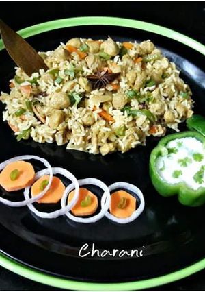 A picture of Soya Chunks Pulao.