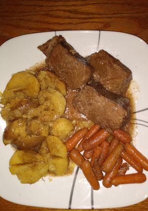 A picture of Sunday Pot Roast.