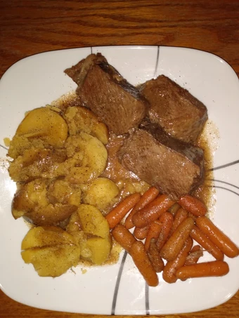 Easy Way Make Sunday Pot Roast the  Makes Drooling Appealing