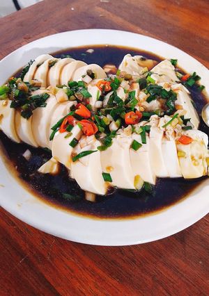 Hình của món ĐẬU HŨ NON (ĐẬU HŨ LỤA) SỐT NƯỚC TƯƠNG.