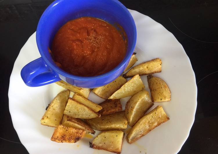 Patatas gajo especiadas con salsa brava