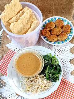 Foto resep Pecel Bayam Kecambah