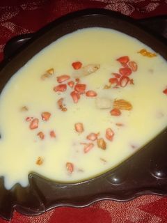 फ्रूट्स कस्टर्ड रेसिपी मुख्य फोटो