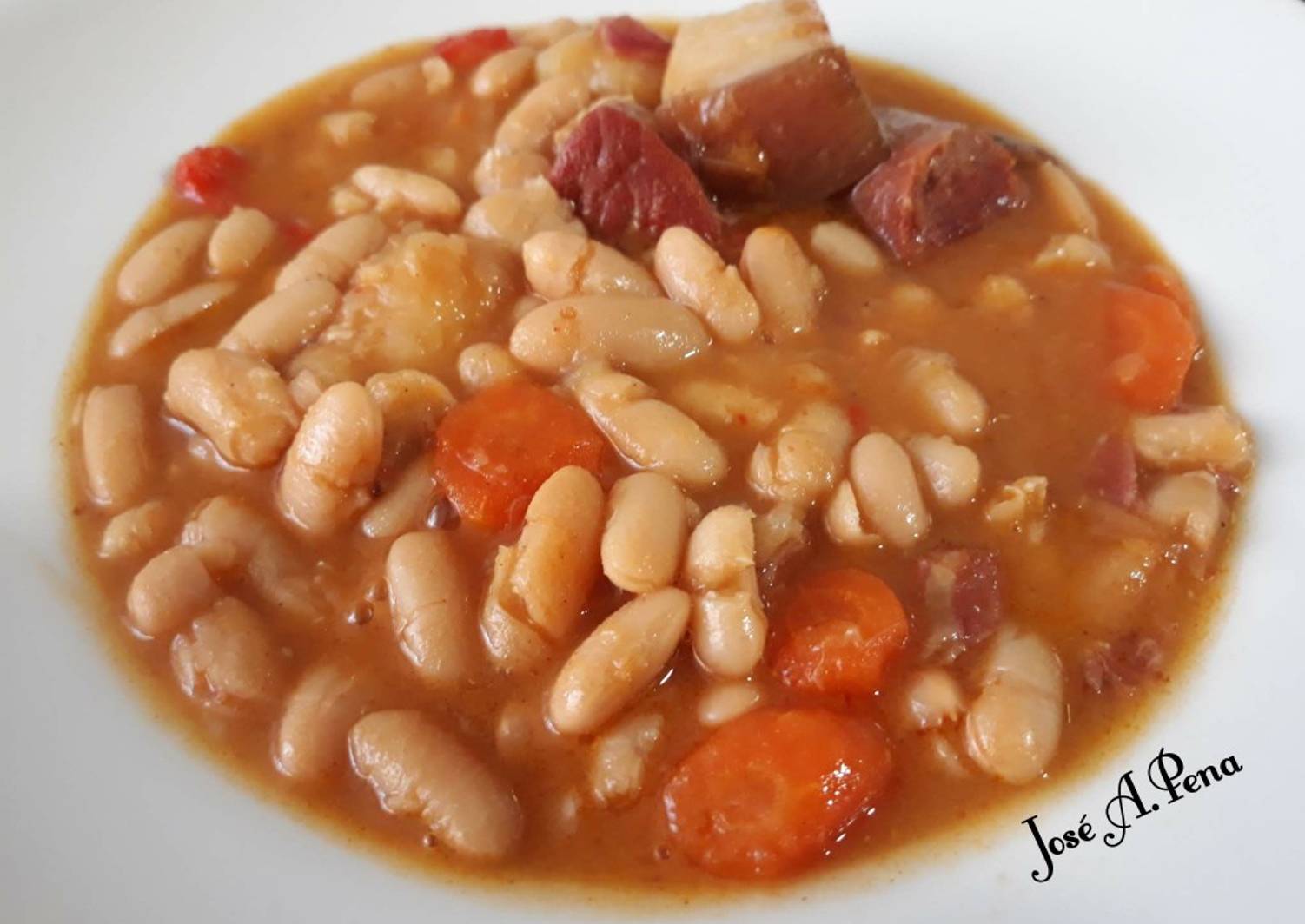 Alubias Blancas Estofadas Receta De José Antonio Pena Navarro - Cookpad