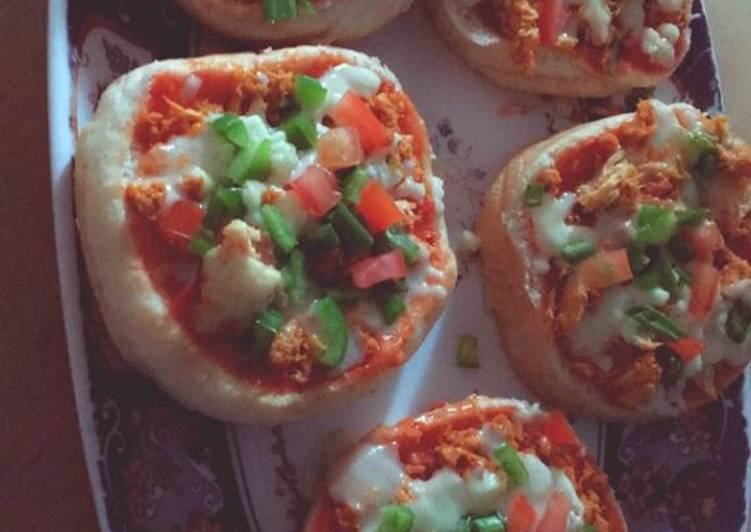 Pizza buns