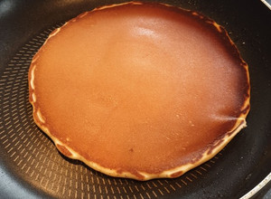 A picture of American Style Fluffy Pancakes.