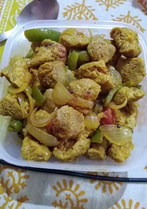 A picture of Soya nuggets.