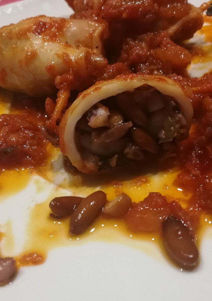 Una foto de Calamares rellenos ricos ricos