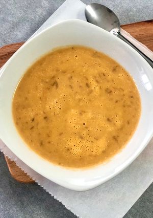 Une photo de Potage aux lentilles blondes