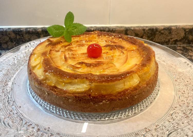 Bizcocho de almendra y manzana
