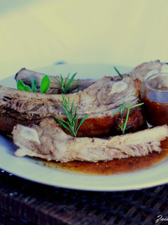 Una foto de Costillas de Cerdo Asadas con Coca-Cola y Especies