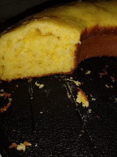 Una foto de Torta de naranja y mandarina SIN TACC en olla essen