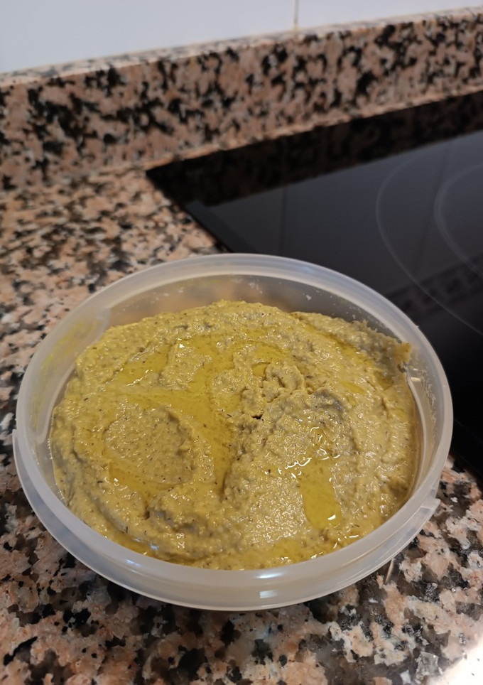 Una foto de Tapenade de aceitunas verdes
