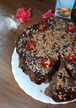 चॉकलेट केक (chocolate cake recipe in Hindi) रेसिपी मुख्य फोटो