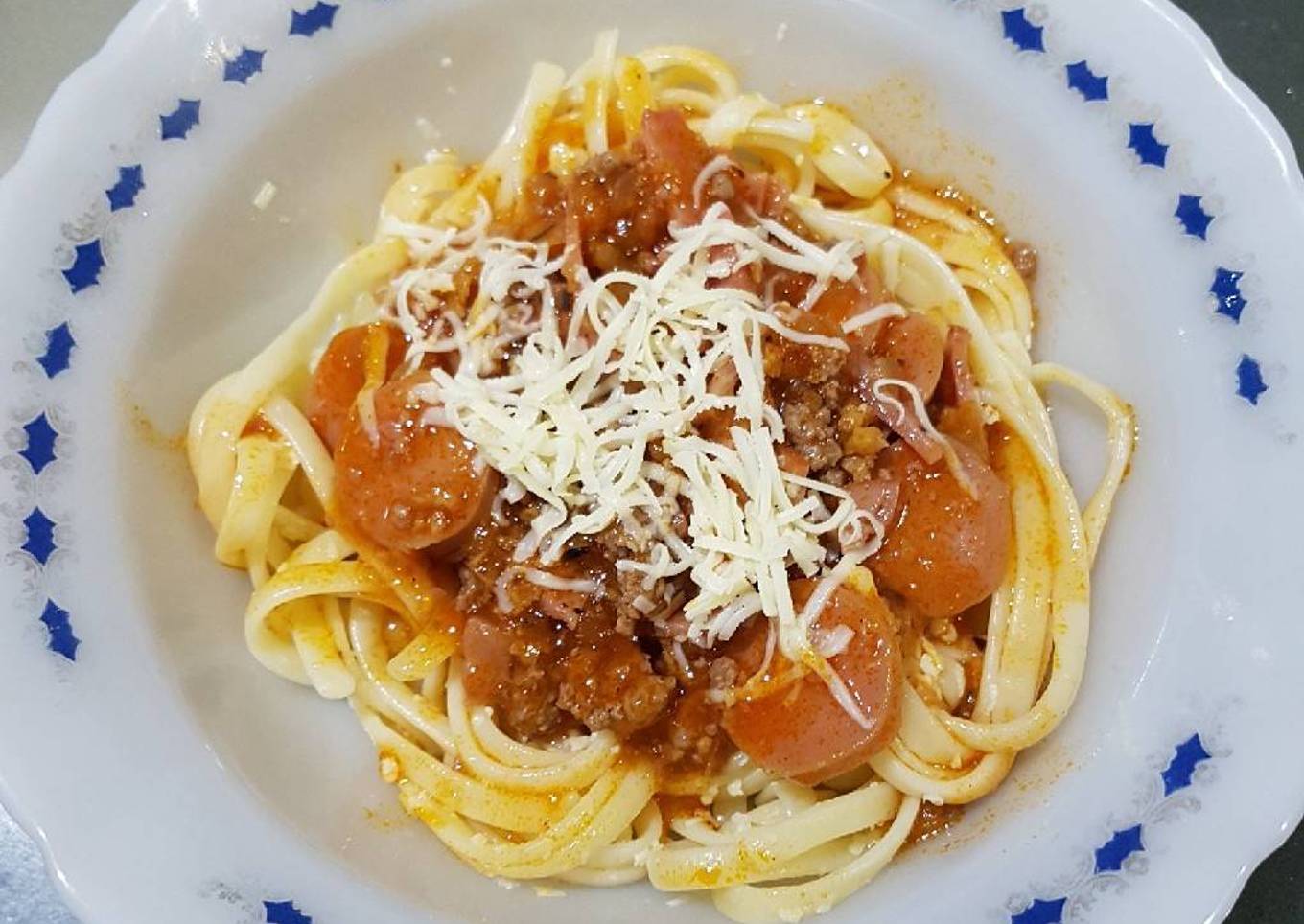 Fettucini bolognese
