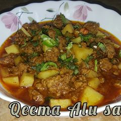 A picture of Qeema Alu salan by hunar.