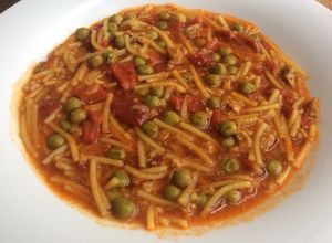 Foto principal de Sopa de fideos y atún