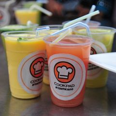 A picture of Mixed fruit juice.
