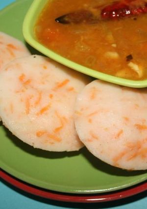 A picture of Healthy carrot idli.
