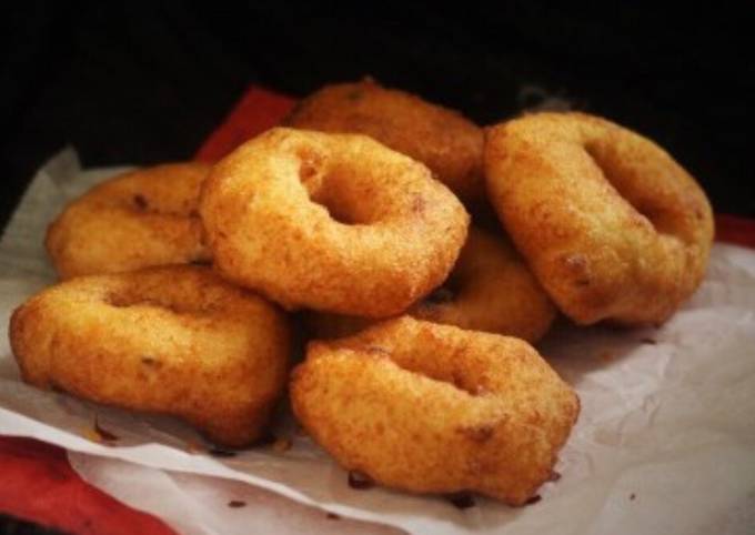 Methu vada || ulundhu vada Recipe by jafreen filza - Cookpad