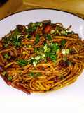 ESPAGUETTIS 🍲Al mejor estilo Oriental...!