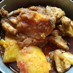 A picture of Chicken curry.